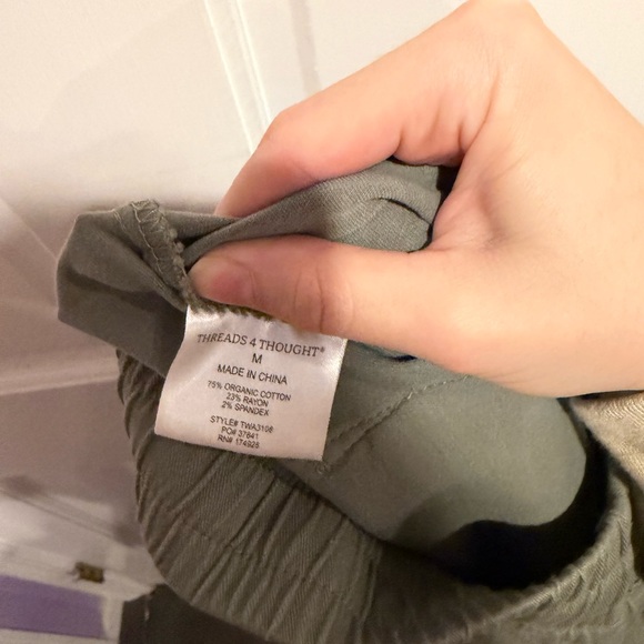 Threads 4 Thought Delilah Stretch Twill Cargo Jogger Pants - Picture 7 of 7